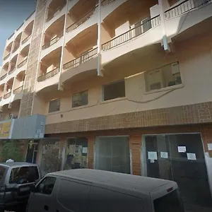 بيت شباب Deira Partition الإمارات العربية المتحدة